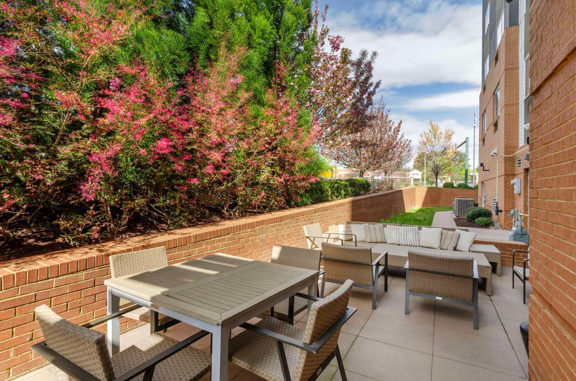 Country Inn & Suites By Radisson, Charlottesville-Uva, Va Exterior foto